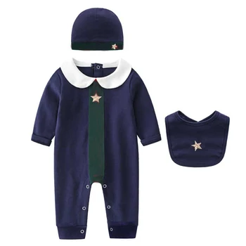 Yeni 2023 İlkbahar ve sonbahar moda stil erkek bebek giysileri Pamuklu uzun kollu patchwork yenidoğan romper şapka ve Önlükler setleri