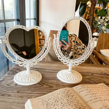 Kalp Şeklinde Oval 360 Derece Dönen Avrupa Vintage Çıkarılabilir El Dağı Taşınabilir Dekoratif Ayna Makyaj Aynası Makyaj Aracı