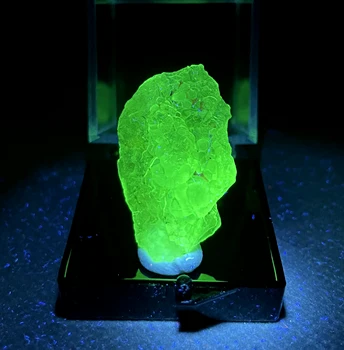 En iyisi ! 100 % doğal Meksika Yeşil Floresan Hyalite (Cam Opal) mineral örneği kuvars + kutu boyutu 3.4 cm