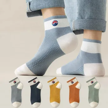 5 Pairs Serin Moda erkek Ayak Bileği Çorap Nefes İnce Dekolte Spor Stil Anti-Koku Ter Emici Çorap