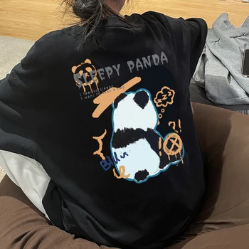 2023 Uyku Panda Grafik kadın Kısa Kollu Tee Yaz Yeni Moda Büyük Boy Boyama Tasarım Duygusu Büyük Boy Zayıflama T-shirt