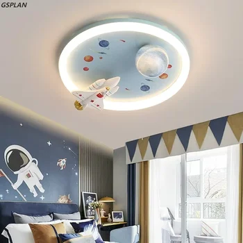 Yeni çocuk Planet Earth tavan ışıkları LED lamba çocuk odası yatak odası için Akrilik uzay yıldız astronot ok Deco Ev aydınlatma